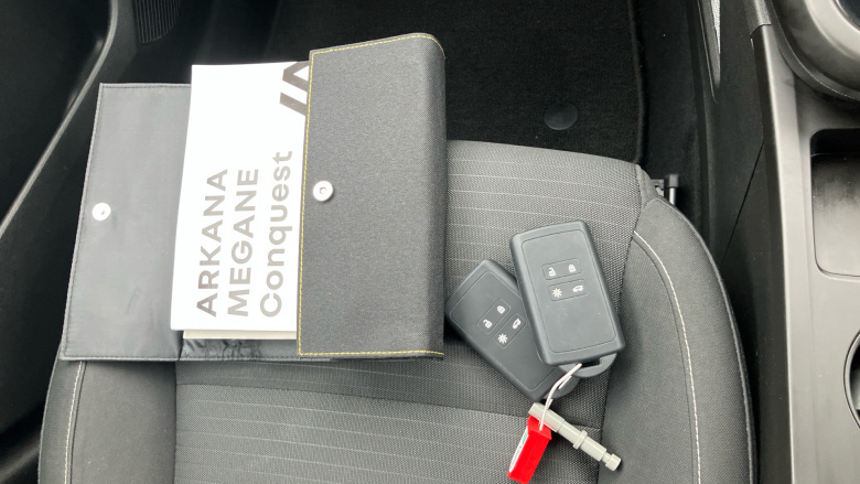 Renault Arkana 1.3 TCe Mild Hybrid 140 Iconic 5dr EDC Petrol Estate